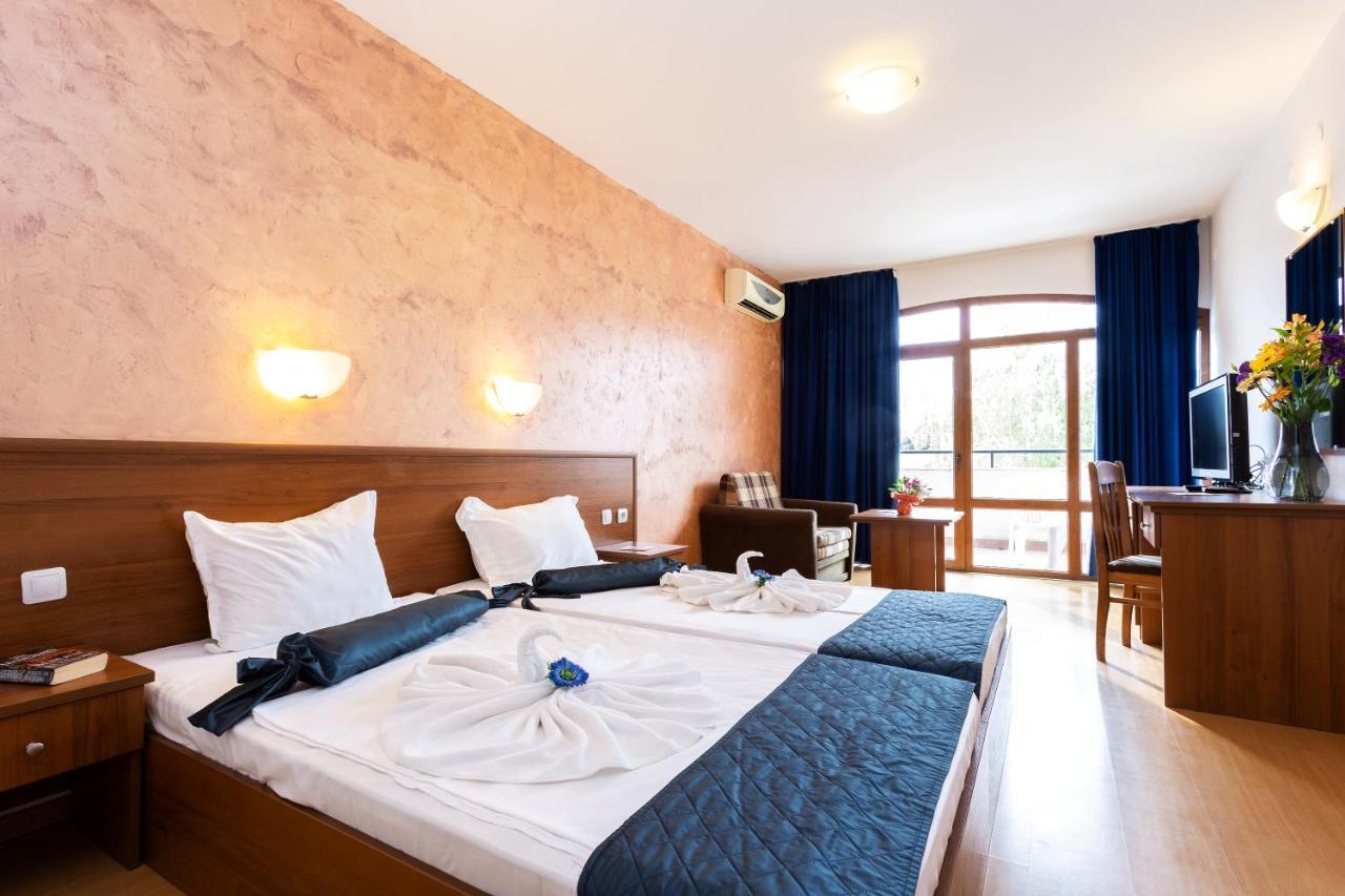 Complex Sunrise By Hmg Hotel Napospart Kültér fotó